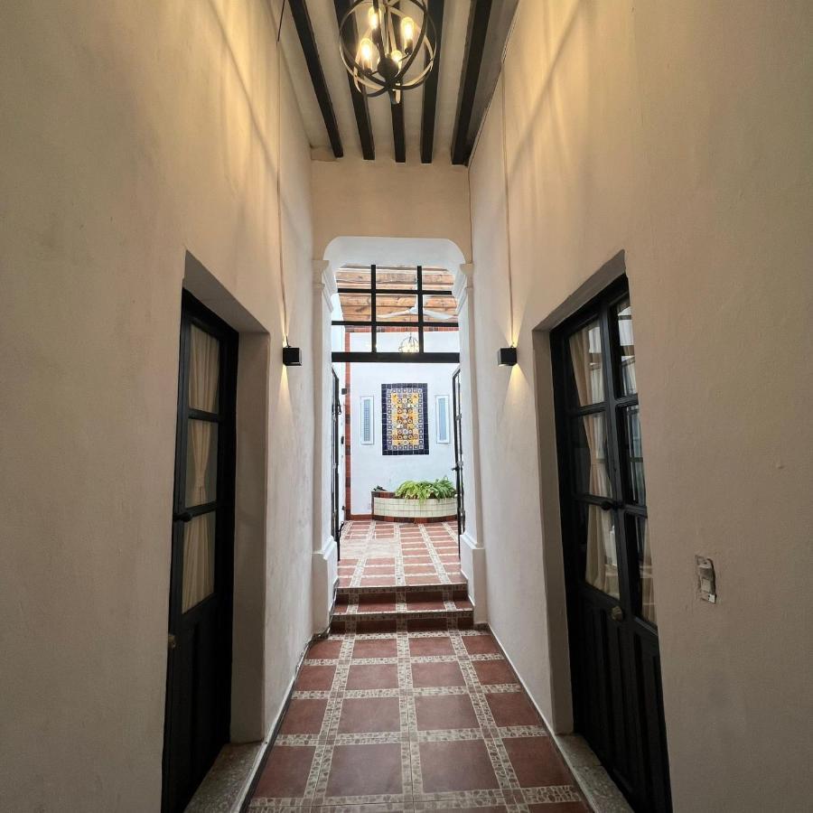 Hostal Luna 49 Querétaro Extérieur photo