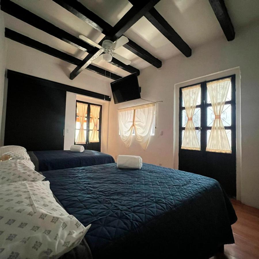 Hostal Luna 49 Querétaro Extérieur photo