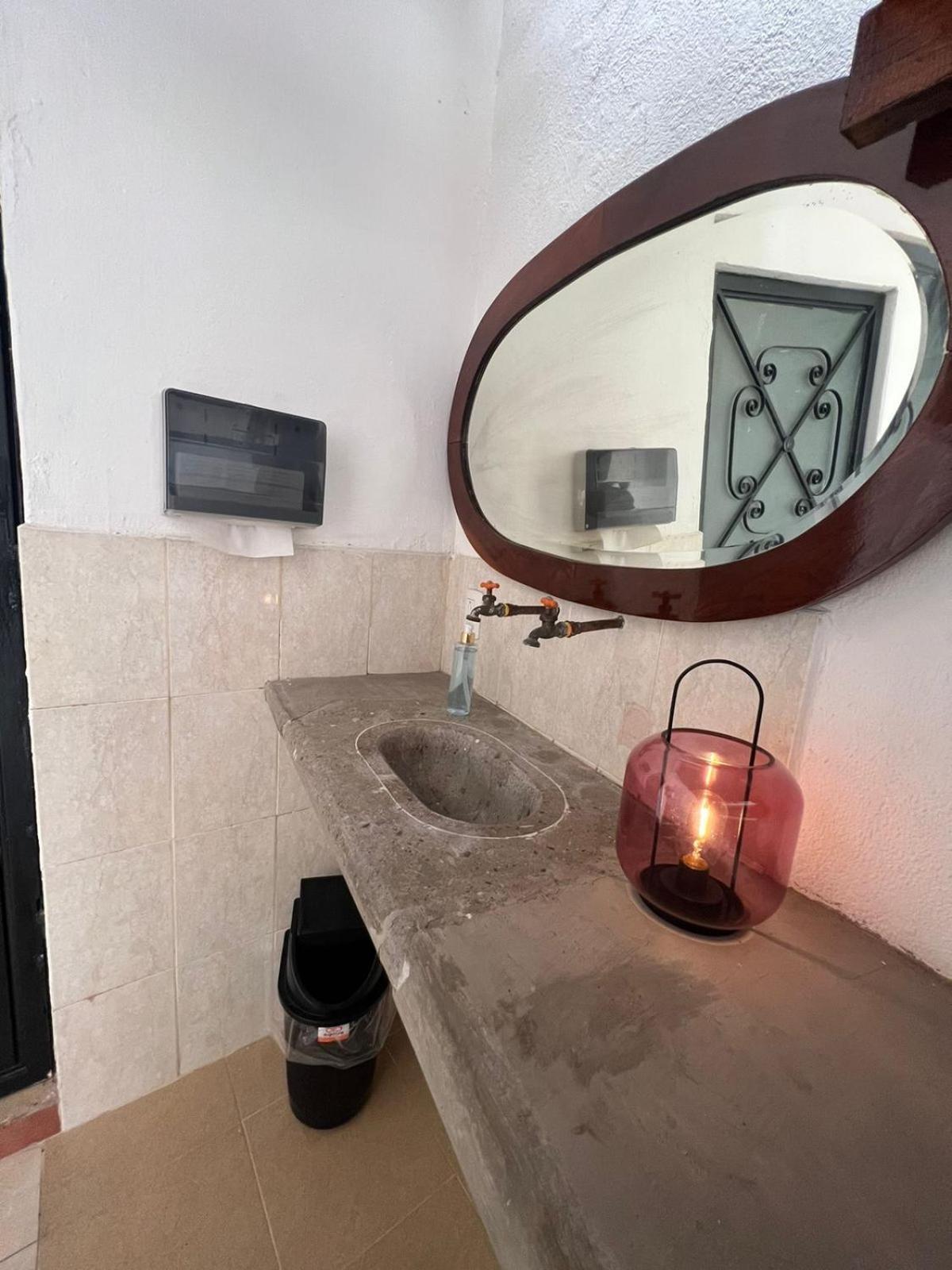 Hostal Luna 49 Querétaro Extérieur photo